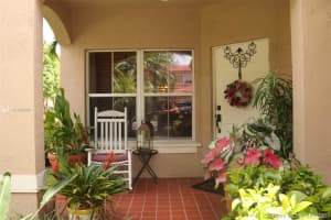 7832 N Southwood Cir, Davie, FL 33328, Sold 08/31/20