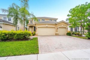 6301 SW 195th Ave, Fort Lauderdale, FL 33332, Sold 09/24/20