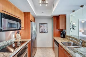 110 Washington Ave, Miami Beach, FL 33139, Sold 04/09/21