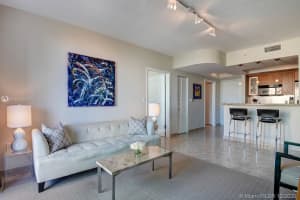 110 Washington Ave, Miami Beach, FL 33139, Sold 04/09/21