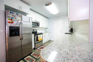 800 NE 195th St APT 505, Miami, FL 33179, Sold 01/29/21