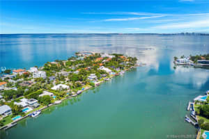 611 N Mashta Dr, Key Biscayne, FL 33149, Sold 03/25/21
