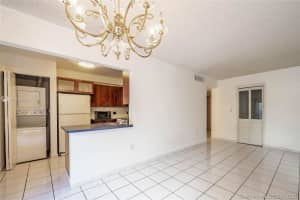 9990 NW 9th St Cir, Miami, FL 33172, Sold 09/23/20