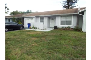 5534 Lakewood Cir S, Margate, FL 33063, Sold 09/11/20
