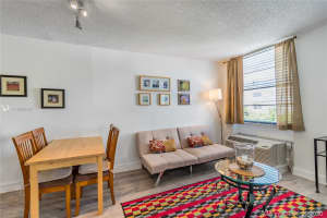 710 Washington Ave, Miami Beach, FL 33139, Sold 01/27/21
