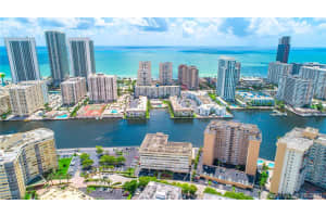 121 Golden Isles Dr, Hallandale Beach, FL 33009, Sold 11/25/20