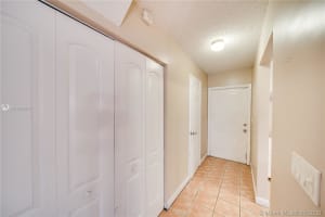 560 Westree Ln, Plantation, FL 33324, Sold 09/03/20