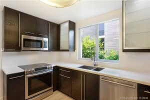 325 Meridian Ave, Miami Beach, FL 33139, Sold 02/26/21