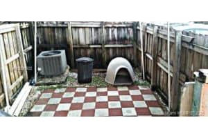 15665 SW 82nd Cir Ln, Miami, FL 33193, Sold 09/28/20