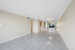 6347 Bay Club Dr, Fort Lauderdale, FL 33308, Sold 10/07/20
