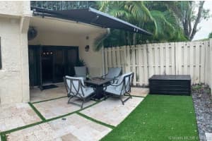 6506 Kendale Lakes Dr, Miami, FL 33183, Sold 11/06/20