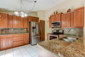 15835 SW 85th St, Miami, FL 33193, Sold 10/13/20