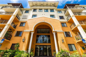 9340 Fontainebleau Blvd W113, Miami, FL 33172, Sold 09/25/20