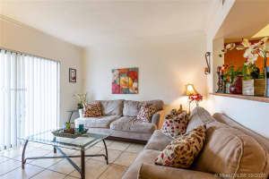 9340 Fontainebleau Blvd W113, Miami, FL 33172, Sold 09/25/20