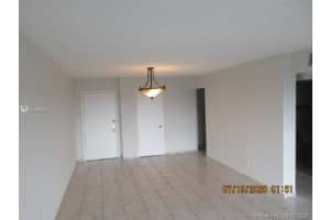 9150 Fontainebleau Blvd, Miami, FL 33172, Sold 12/16/20