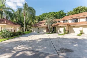 9282 NW 9th Ct, Plantation, FL 33324, Sold 09/08/20