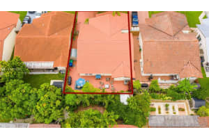 11307 SW 74th Terrace, Miami, FL 33173, Sold 09/28/20