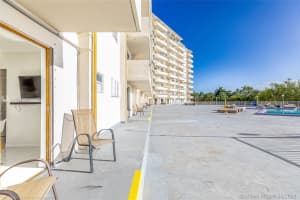 7904 West Dr #1, North Bay Village, FL 33141, Sold 05/13/21