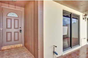 19249 NW 64th Ct, Hialeah, FL 33015, Sold 09/04/20