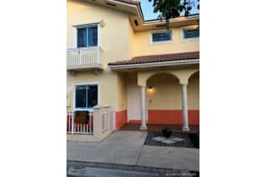 17932 NW 74th Ct, Hialeah, FL 33015, Sold 09/18/20