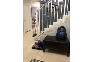 17932 NW 74th Ct, Hialeah, FL 33015, Sold 09/18/20