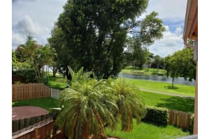 14924 SW 104th St, Miami, FL 33196, Sold 11/17/20