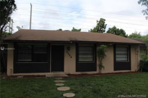 4505 SW 136th Pl, Miami, FL 33175, Sold 08/21/20