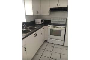 3710 NW 21st St # 101, Lauderdale Lakes, FL 33311, Sold 10/09/20