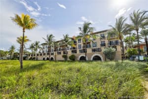 4444 El Mar Dr, Lauderdale-By-The-Sea, FL 33308, Sold 10/02/20