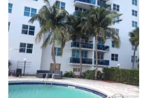7501 E Treasure Dr #5a, North Bay Village, FL 33141, Sold 10/15/20