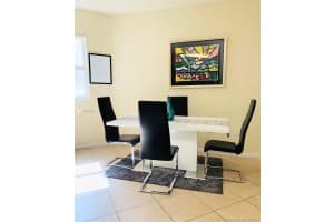 8650 NW 97th Ave, Doral, FL 33178, Sold 12/01/20