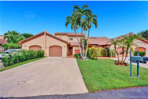 8582 SW 115th Ct, Miami, FL 33173, Sold 08/28/20