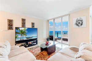 3535 S Ocean Dr, Hollywood, FL 33019, Sold 04/01/21