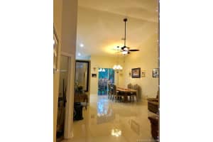 2421 E Aragon Blvd, Sunrise, FL 33313, Sold 09/28/20