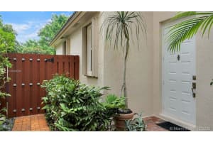 1241 Hayes St, Hollywood, FL 33019, Sold 11/30/20