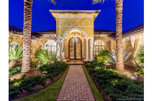 4002 Blue Grass Ln, Davie, FL 33330, Sold 11/16/20