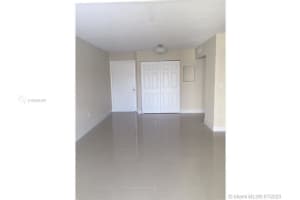 8810 Fontainebleau Blvd, Miami, FL 33172, Sold 08/25/20