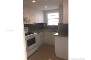 8810 Fontainebleau Blvd, Miami, FL 33172, Sold 08/25/20