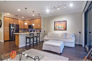 124 Riverwalk Cir W, Plantation, FL 33325, Sold 09/04/20