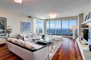 2627 S Bayshore Dr, Coconut Grove, FL 33133, Sold 12/04/20