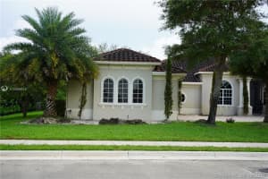 12922 Grand Oaks Dr, Davie, FL 33330, Sold 01/11/21