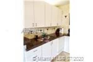 8913 NW 28th Dr, Coral Springs, FL 33065, Sold 09/04/20