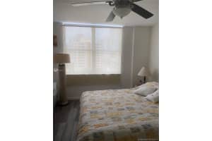 899 West Ave #8d, Miami Beach, FL 33139, Sold 12/10/21