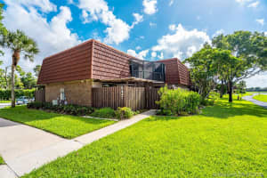 8447 Boca Rio Dr, Boca Raton, FL 33433, Sold 08/28/20