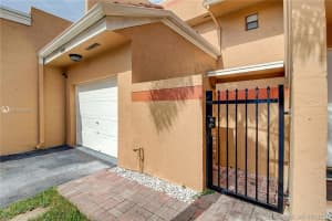 1610 SW 120th Ave, Pembroke Pines, FL 33025, Sold 08/26/20
