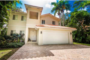 6744 Magnolia Ct, South Miami, FL 33143, Sold 10/26/20