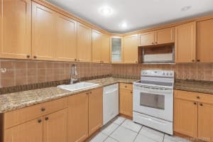 9559 Collins Ave, Surfside, FL 33154, Sold 09/23/20
