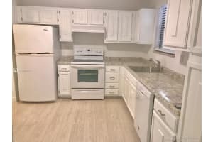 451 Ives Dairy Rd, Miami, FL 33179, Sold 09/10/21