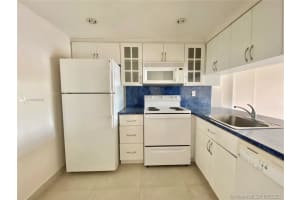 16465 NE 22nd Ave, Miami, FL 33160, Sold 11/03/20