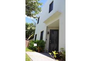 547 SW 91st Ave, Miami, FL 33174, Sold 10/20/20